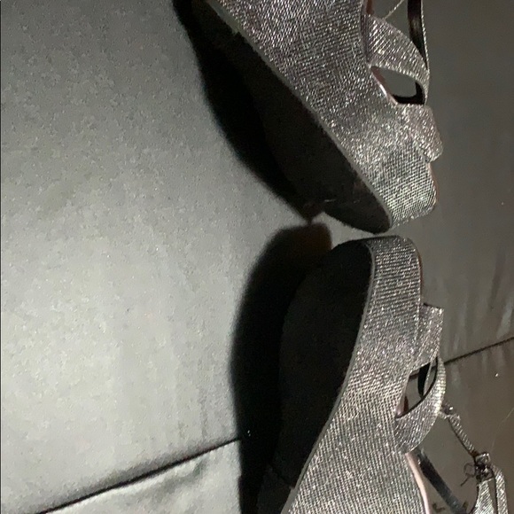 Guess heels!! - Picture 4 of 4